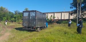 Malvivientes asaltaron un camión que transportaba millonarios productos en Luque - Megacadena — Últimas Noticias de Paraguay