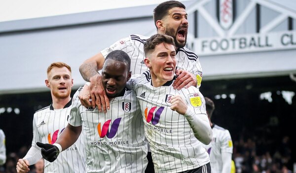 Versus / Fulham regresa a la Premier League por tercera vez en las últimas cinco temporadas - PARAGUAYPE.COM