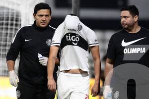 Crónica / Tremendo tyeraku de Diego Duarte: Se lesionó solito a los 4'
