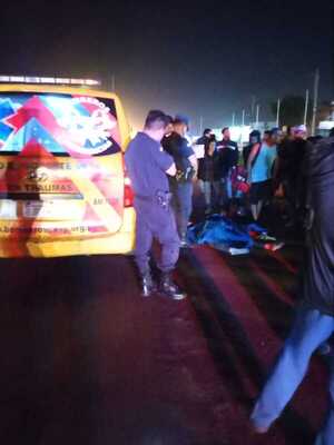 Automovilista atropella y mata a una transeúnte sobre Ruta PY02 - La Clave