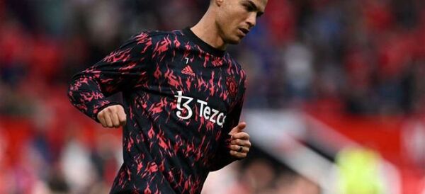 Afición del Liverpool se solidariza con Cristiano Ronaldo tras pérdida de su hijo recién nacido