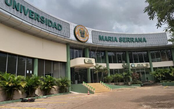 Jueza ordena reapertura de Medicina para alumnos matriculados