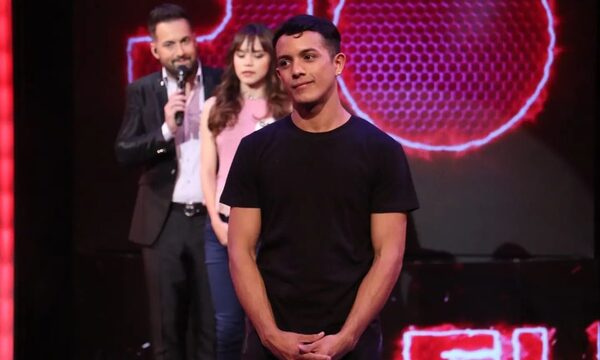 Oscar es el primero en abandonar Rojo | Telefuturo