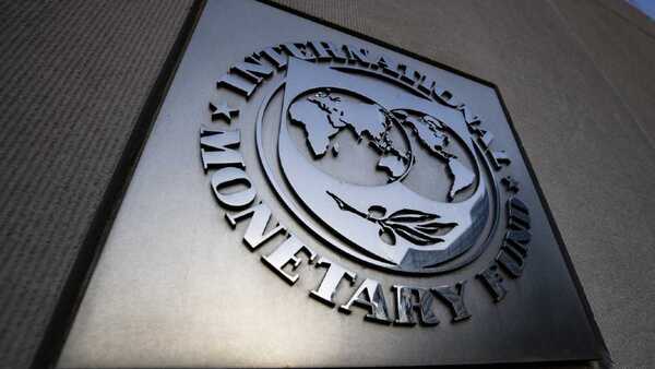 FMI recorta crecimiento económico mundial y advierte por aumento inflacionario