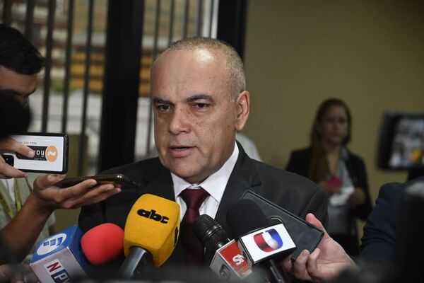 Bachi Núñez: “Me pueden acusar de empobrecimiento ilícito” - Nacionales - ABC Color
