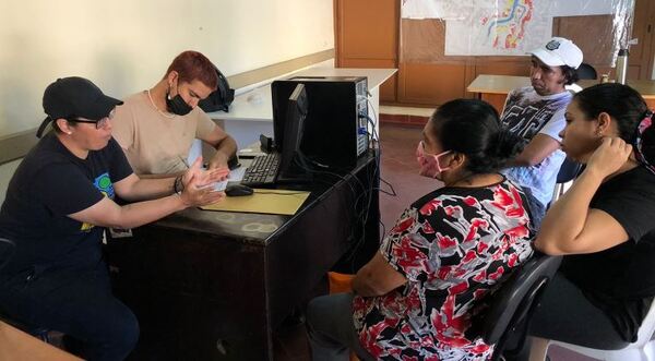 Chacarita Alta: Iniciaron primeras negociaciones para solución definitiva a familias reasentadas