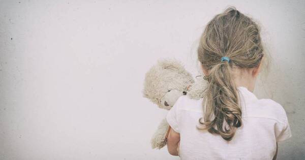 La Nación / Hallan en Capiatá a niña de 6 años ocultada por madre antivacuna