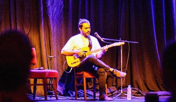 Diario HOY | Noche de Bossa Nova con Giovanni Mba’e