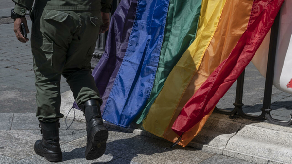 Diario HOY | "Es más grave ser gay que corrupto": Militares homosexuales en Venezuela enfrentan cárcel o expulsión