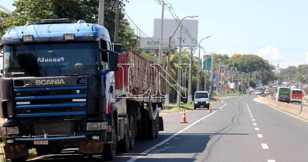 La Nación / Los cierres de rutas traen mucha incertidumbre y pérdidas que ya no se recuperan, señalan
