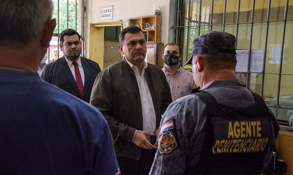 Tras recorrido en Tacumbú Edgar Olmedo dispone medidas de control y seguridad - OviedoPress