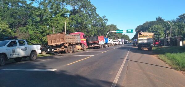 Estos son los cinco lugares donde están concentrados los camioneros en ruta - Nacionales - ABC Color