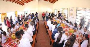 La Nación / Tras la pandemia, Gobernación de Paraguarí vuelve a proveer almuerzo escolar a 214 escuelas