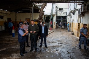 Olmedo sorprende con visita en Tacumbú y dispone medidas de control - Judiciales.net