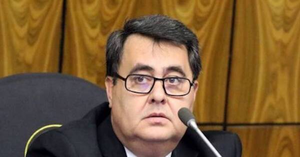 La Nación / Mineur dice que no hace falta una ley especial para inscripción de paraguayos en el exterior