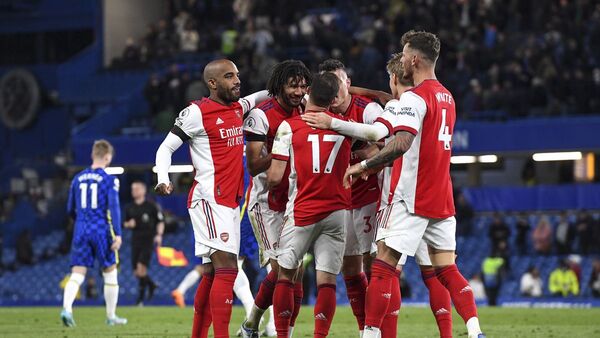 El Arsenal resucita en la endeble defensa del Chelsea