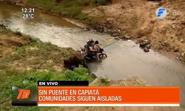 Pobladores aislados en Capiatá tras derrumbe de un puente | Telefuturo