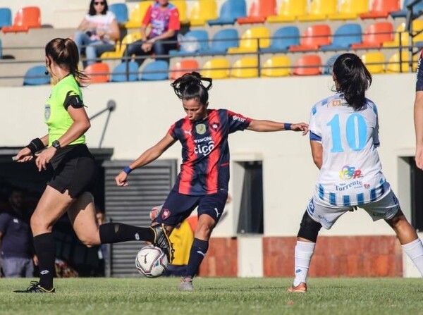 Nuevo capítulo en femenino - APF