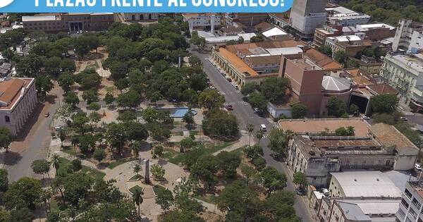 La Nación / Concejala propone recuperar plazas frente al Congreso a favor del municipio de Asunción