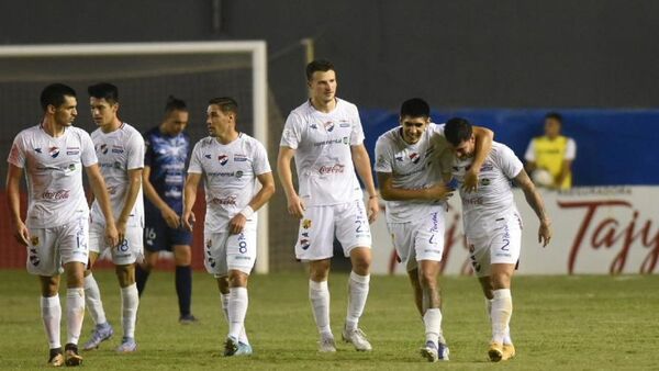 Nacional hila su cuarta victoria