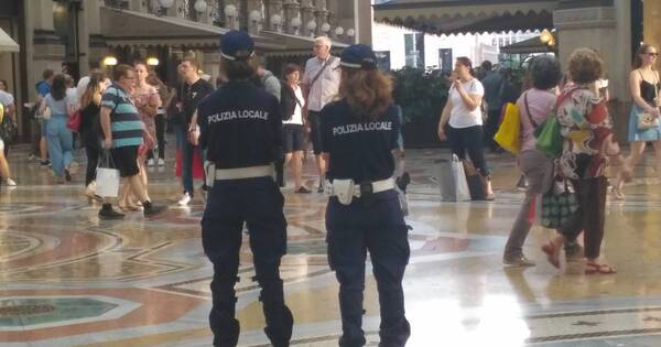 La Nación / En una nueva operación contra la mafia, la Policía de Italia detuvo a 36 personas