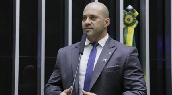 Corte brasileña condena a diputado que se atrincheró en el Congreso