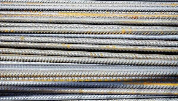 Insumos metalúrgicos para la construcción aumentan hasta en un 100%