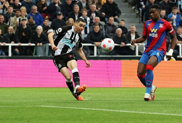 Golazo de Almirón da victoria al Newcastle - Fútbol - ABC Color