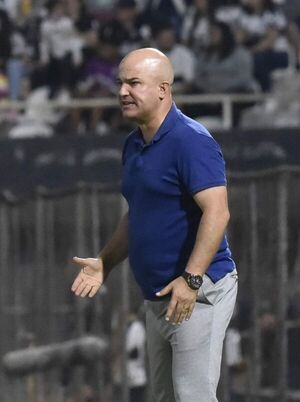 Tambores en la toldería de Guaraní - Fútbol - ABC Color