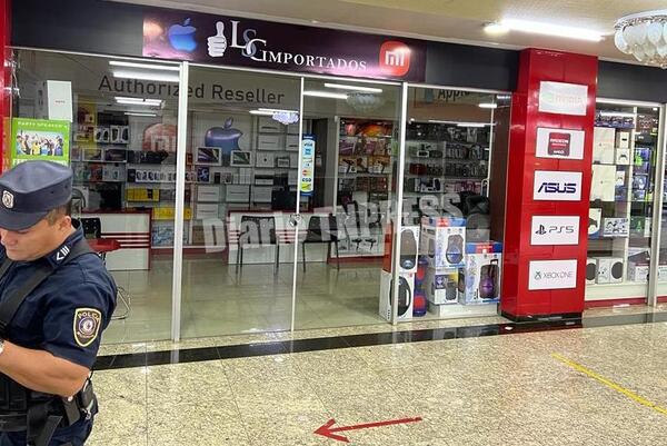 Estafan 77 mil reales a turista brasileñoen un comercio de Ciudad del Este – Diario TNPRESS