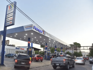 Presionan para que Petropar realice compras directas de combustibles · Radio Monumental 1080 AM