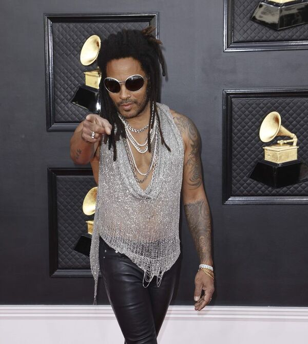 Lenny Kravitz presume paseo por las calles de la Ciudad de México - Gente - ABC Color