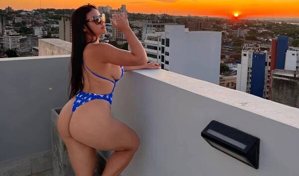 Crónica / [GALERÍA] Las fotos sexys de la cuerona del video con el pelotero