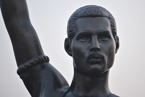 Diario HOY | Corea del Sur inaugura una estatua de Freddie Mercury