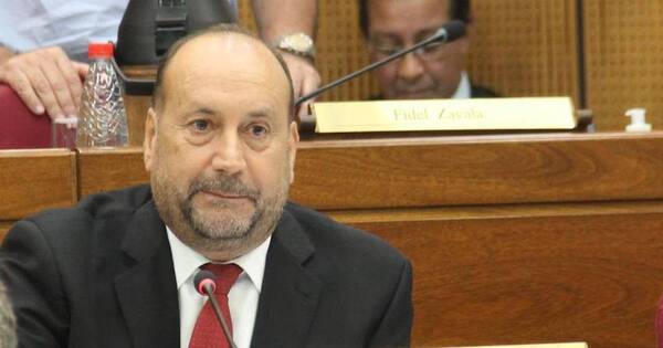 La Nación / Proyecto del Ejecutivo podría cercenar derechos de legisladores, dice Salomón