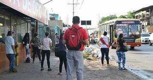 La Nación / Encuestarán a funcionarios sobre uso de buses públicos