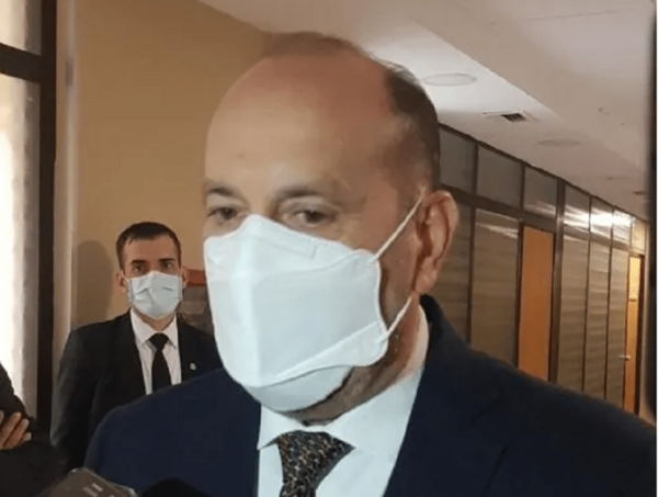 Salomón evalúa convocar este viernes a sesión extra para tratar proyecto de compra de Petropar · Radio Monumental 1080 AM