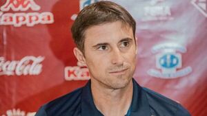 General Caballero presentó a nuevo técnico