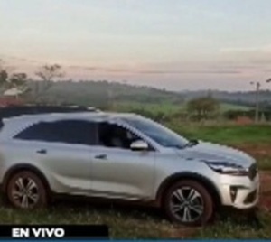 Grupo armado toma de rehén a una familia y faena ganado en PJC - Paraguay.com