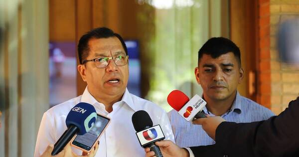 La Nación / Rojas inició en Luque contacto con líderes y bases de Central