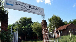Clavan con un destornillador a un estudiante en Encarnación - Noticiero Paraguay