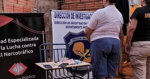 La Nación / Detienen a dos mujeres y decomisan drogas