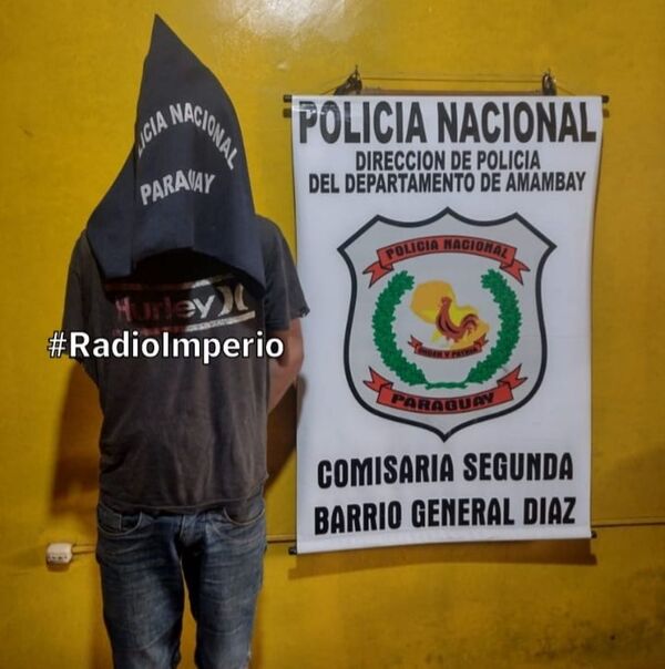 Brasileño detenido por robar lámpara de un local comercial - Radio Imperio