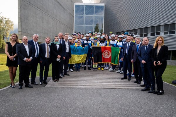 Bach visita a los deportistas ucranianos - El Independiente