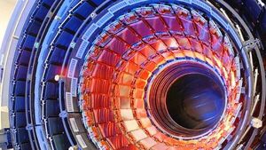 Gran colisionador del CERN vuelve a empujar la ciencia hasta sus límites