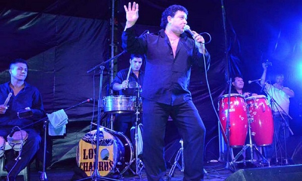 “Vive la vida” recordó a la banda cumbiera “Los Charros” | Telefuturo