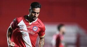 Ávalos alcanzó a otro paraguayo en una lista histórica de Argentinos Juniors