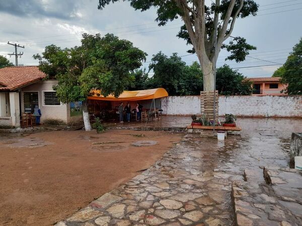 Escuela San Ramón de Limpio: otro día sin clases porque llueve y no tienen aulas - Nacionales - ABC Color