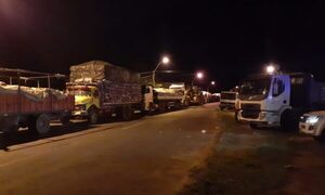 Camioneros violentos y borrachos en Guayaibí (VIDEO)