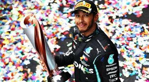 El multicampeón de F1, Lewis Hamilton, dispuesto a invertir en la compra del Chelsea